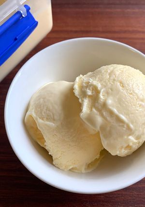 A picture of Custard Powder Ice Cream.