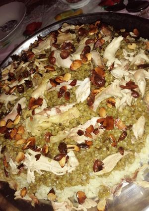 صورة لوصفة 😍منسف الفريك بالأرز ودجاج