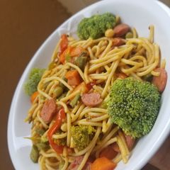 A picture of Spaghetti Stir fry.