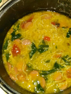 Foto resep Tumis Mie Rice Cooker/Mie Magic Com (Olahan Indomie)