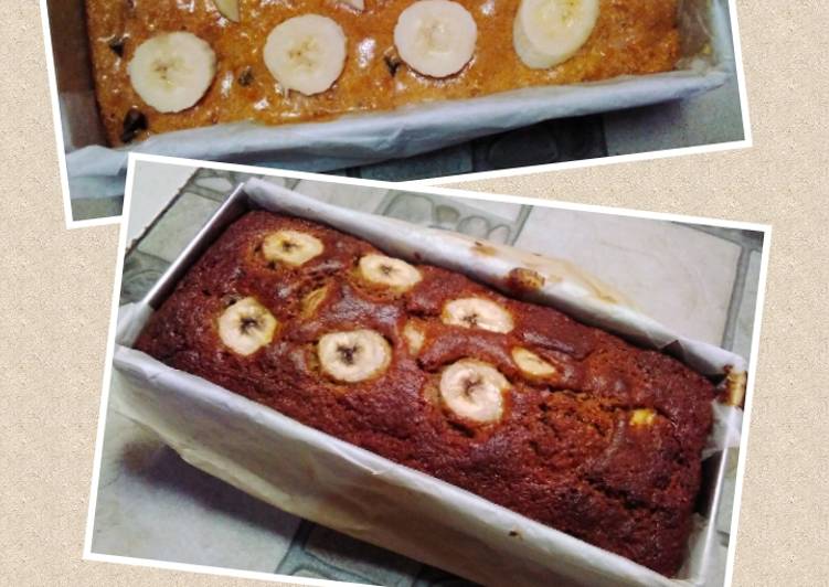 Banana cake palm sugar with chocolate in it (cake pisang)