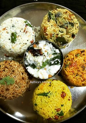 A picture of Variety Rice Platter.