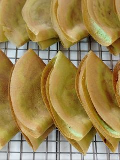Foto resep (Sourdough Discard) Kue Leker Pandan