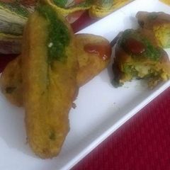 A picture of Hari mirch ke pakode.