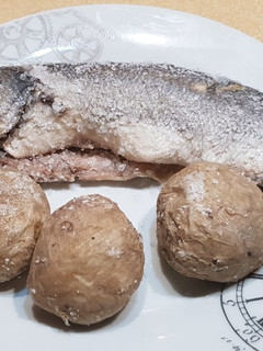 Una foto de Lubina a la sal Thermomix