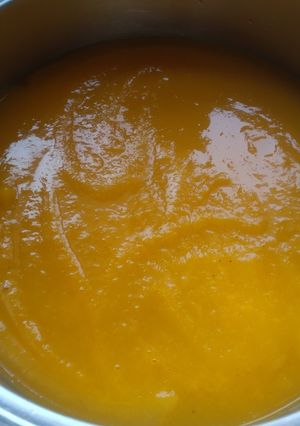 Una foto de Crema de puerros y calabaza
