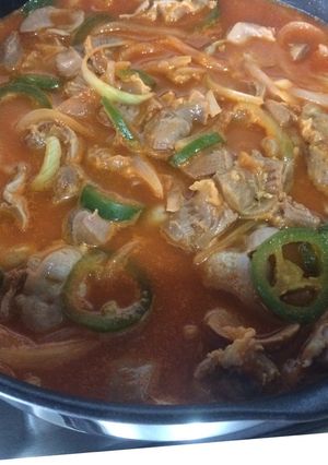 Una foto de Mollejas de pollo a la mexicana