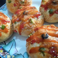 A picture of Pizza bun.