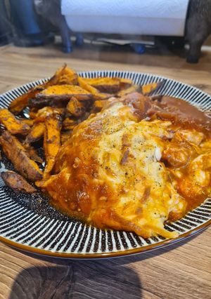 A picture of Hunters chicken.