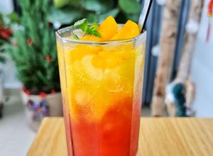 Hình của món Nước ép bưởi đào 🍐 🍑.