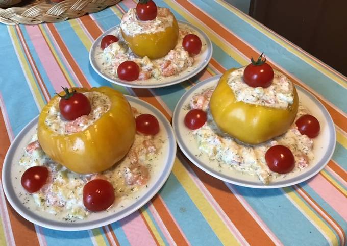 Simple Way to Make Tomates ananas margold farcies brousse corse,crevettes roses et concombre noa