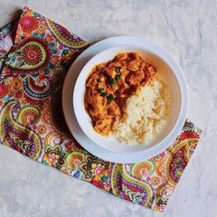 A picture of Curry chicken with rice 🍛.