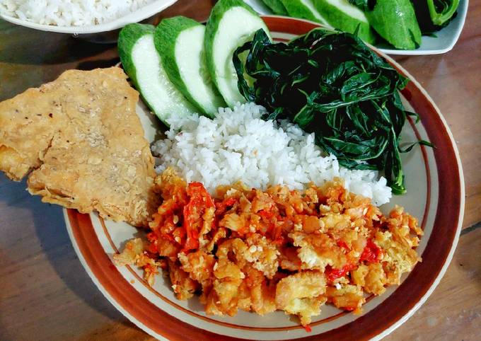 Resep Telur geprek crispy yang Enak