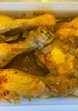 Una foto de Muslos de pollo/jamoncitos al horno