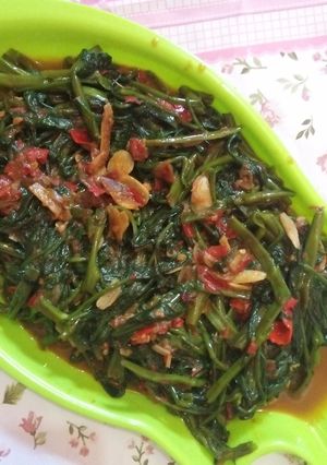 Foto resep Cah kangkung termudah