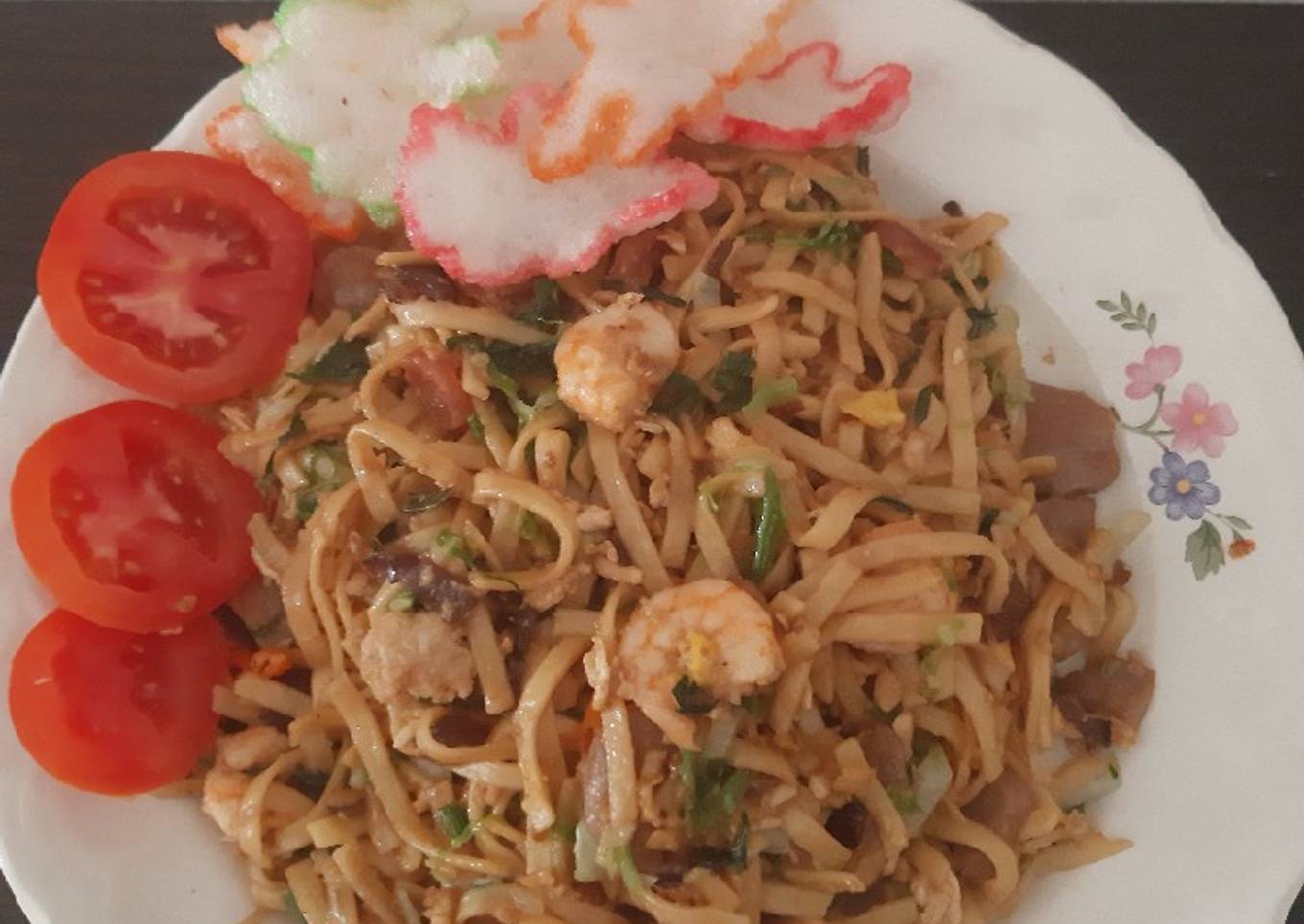Mie goreng enak dikala hujan