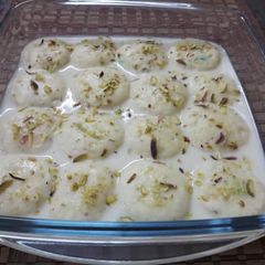 A picture of Rasmalai.