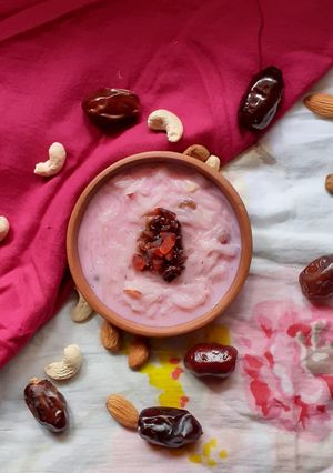 A picture of Gulkand Kheer.