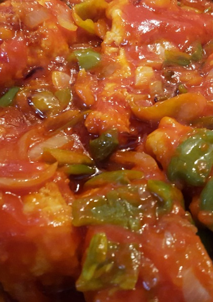 Una foto de Bacalao con tomate