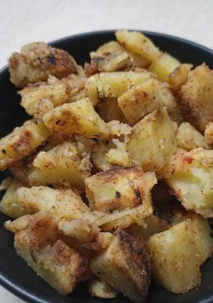 A picture of Sweet Potato Chaat without chutney.