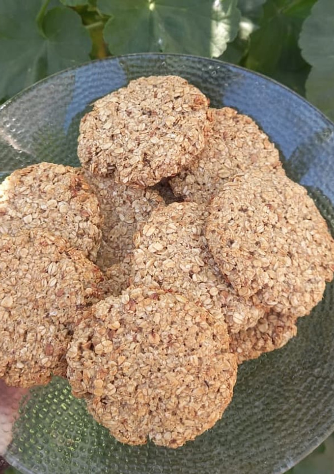 Una foto de Irresistibles galletitas de avena y miel