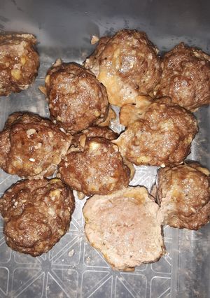 A picture of Meatballs.