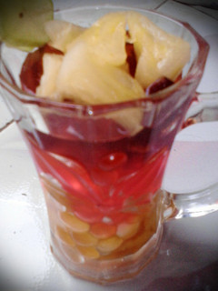 Foto resep Es Buah Kesemek Jelly Syrup Nanas #BikinRamadanBerkesan