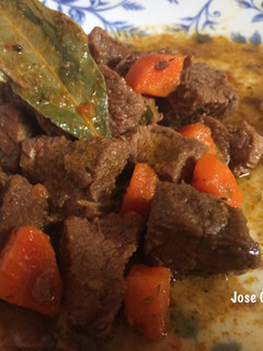 Una foto de Carne en salsa (Palomita de Ternera)