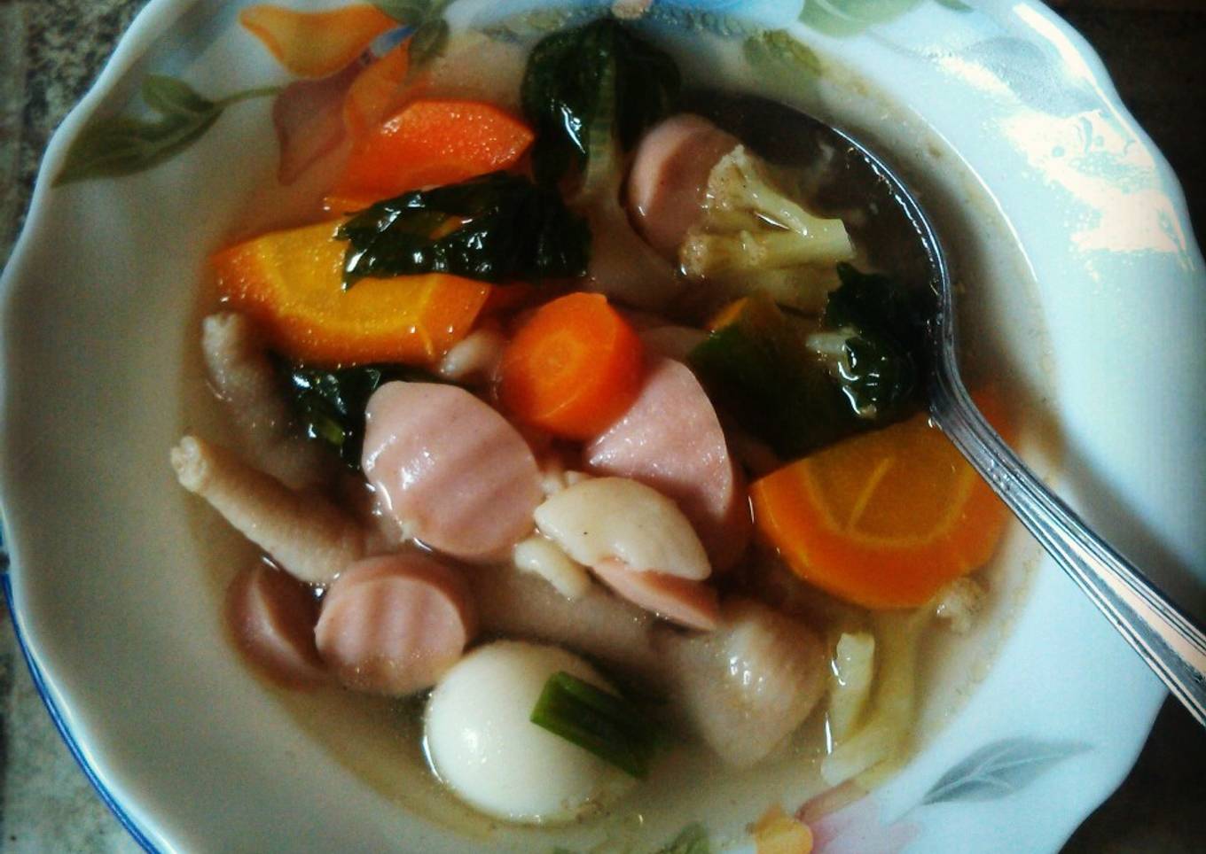 Sop ayam telur puyuh