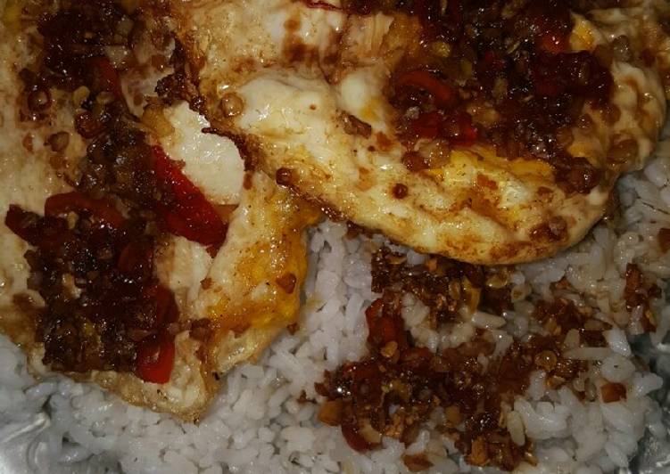 Nasi Telur Ayong Viral