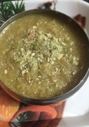 A picture of Coconut halwa.