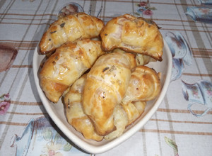 Foto de Mini Croissants de Pizza de Queijo e Fiambre