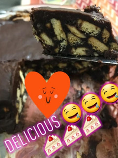 A picture of No bake chocolate biscuit cake.