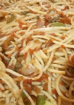 A picture of Noodles.