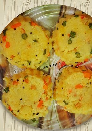 A picture of Vegetable rava upma.