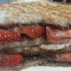 A picture of Chocalate straberry sandwich.