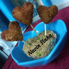 A picture of Poha Lollipop Hearts.