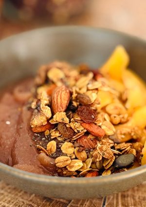 Une photo de 🌱 Granola aux nèfles du Japon et compote (Vegan)