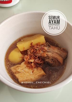 Foto resep Semur Ayam Kentang Tahu