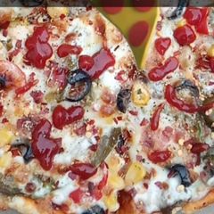 A picture of Pizza.