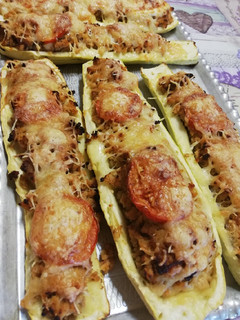 Töltött cukkini recept fotója