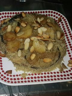 صورة لوصفة مقلوبة بطاطا وباذنجان ولا اطيب