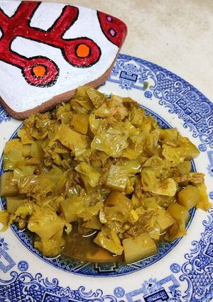 Una foto de Repollo y atún con garam masala