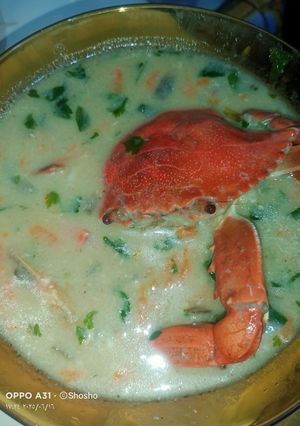 A picture of Seafood Soup.