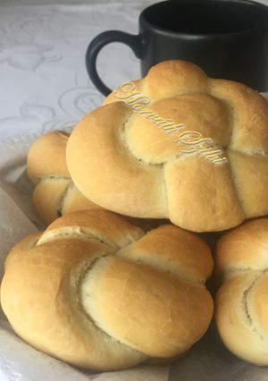 Fonott zsemle recept fotója