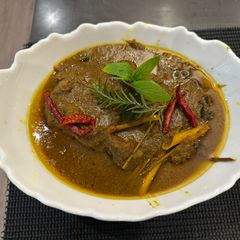 A picture of Indonesian Beef Rendang - Truely Perfect and Spicy :P.