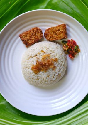 Foto resep Nasi Liwet Magicom Sederhana