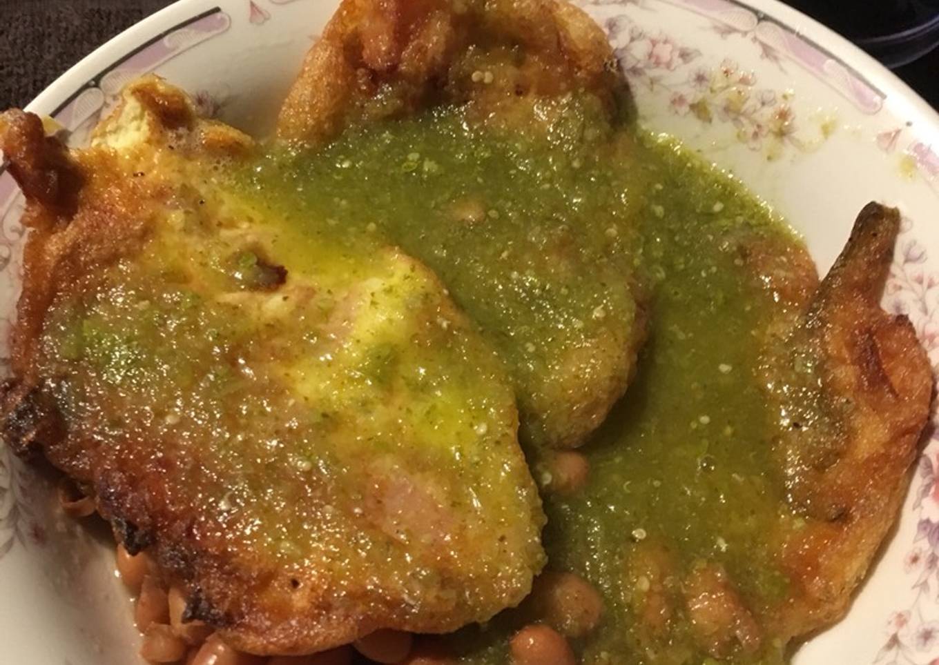 Tortas capeadas de nopal y jamón