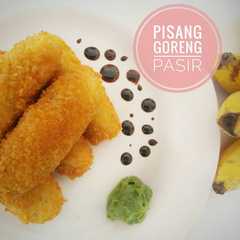 รูปของ Pisang goreng pasir with matcha jam