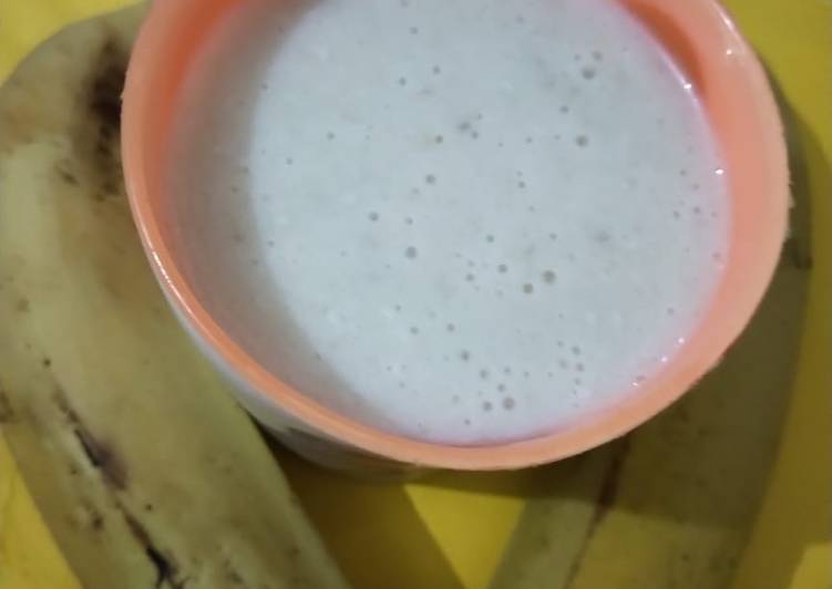 Steps to Make Banana shake in 29 Minutes for Mom